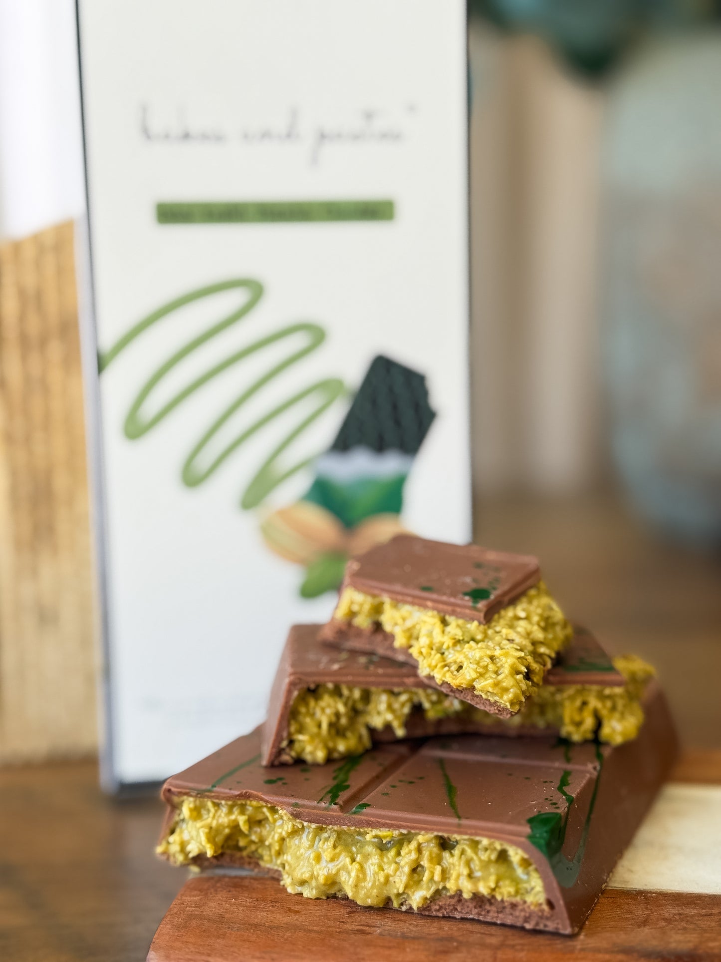 Dubai Pistachio Chocolate Bar